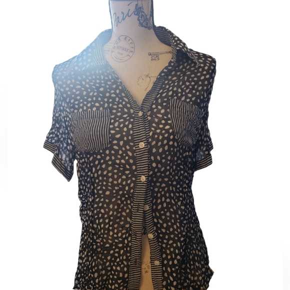 transparent blouse for women.  medium size . - Picture 3 of 4